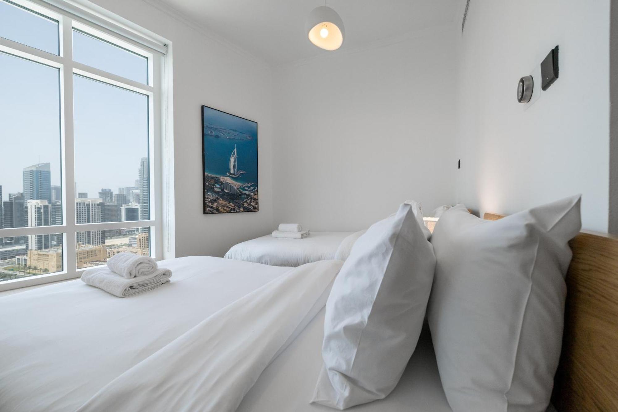 Upgraded Apartment With Stunning Burj Khalifa View ดูไบ ภายนอก รูปภาพ